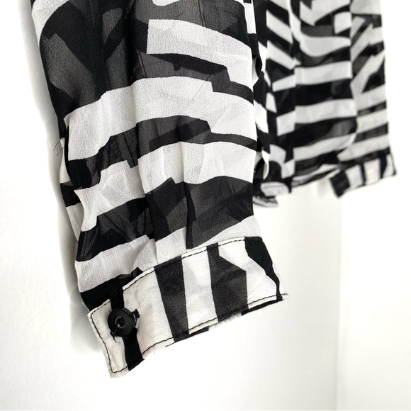 Charlotte Russe Sheer Black White Stripe Blouse NWT - Picture 4 of 6